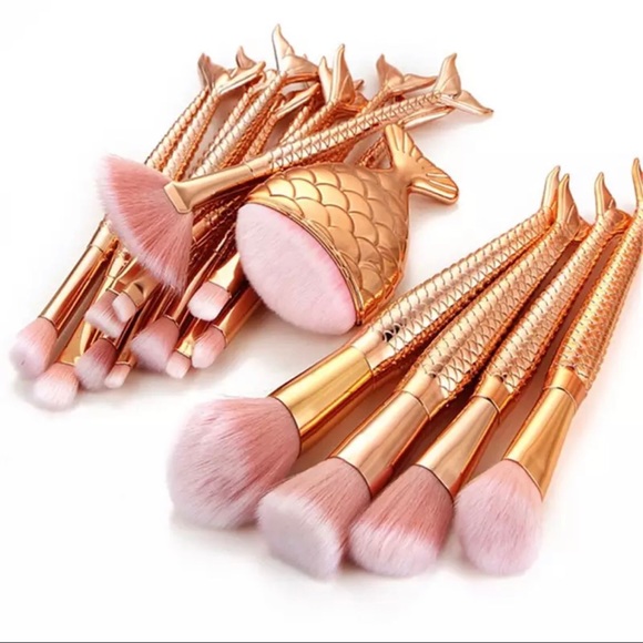 Makeup Brushes 16 Pieces - Picture 1 of 3